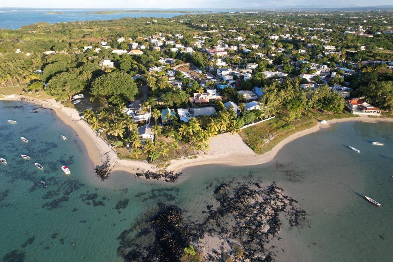 Islands View - Mazor Beach Villas Grand Gaube Exterior photo